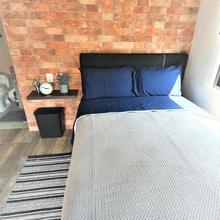 R02 Room at ITESM CEM Full Services, Shared-Kitchen, Smart TV, Parking, Balcony - Double or Twin Room with Private Bathroom - 19