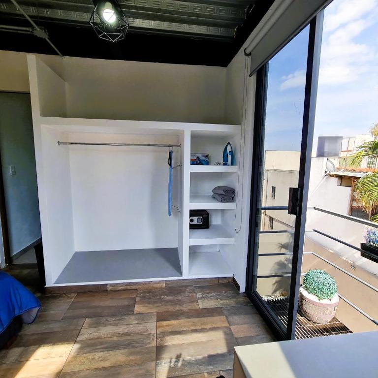 R09 STUDIO CORNER at ITESM CEM Full Services, Shared-Kitchen, Fridge ,Laundry, Smart TV, Parking, Balcony - Double or Twin Room with Private Bathroom - 22