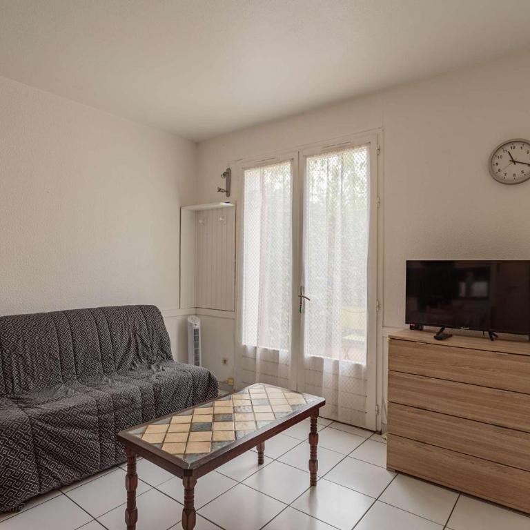 Studio confortable avec jardin et parking à Cambo-les-Bains - FR-1-4-703 - Studio - 2