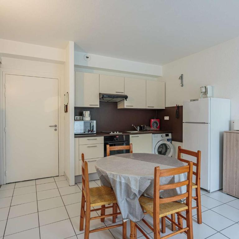Studio confortable avec jardin et parking à Cambo-les-Bains - FR-1-4-703 - Studio - 4