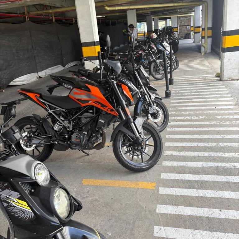 Hermoso Apartamento Entero, enseguida al terminal de transportes, cable aereo, tiendas D1 y Dollar City - Apartamento de 3 dormitorios - 16