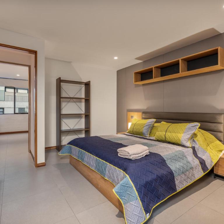 beautiful 2 bedroom luxury condo in Provenza - Apartamento de 2 dormitorios - 1