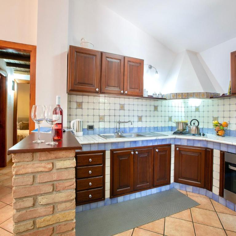 Stunning Villa in Contrada Sarmuci with Pool - Villa con 4 Camere da Letto - 1