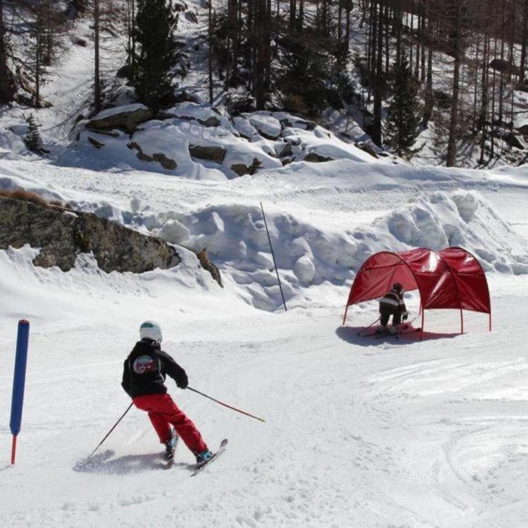 Chalet in Saas Fee near Ski Slopes - Apartment mit 4 Schlafzimmern - 39