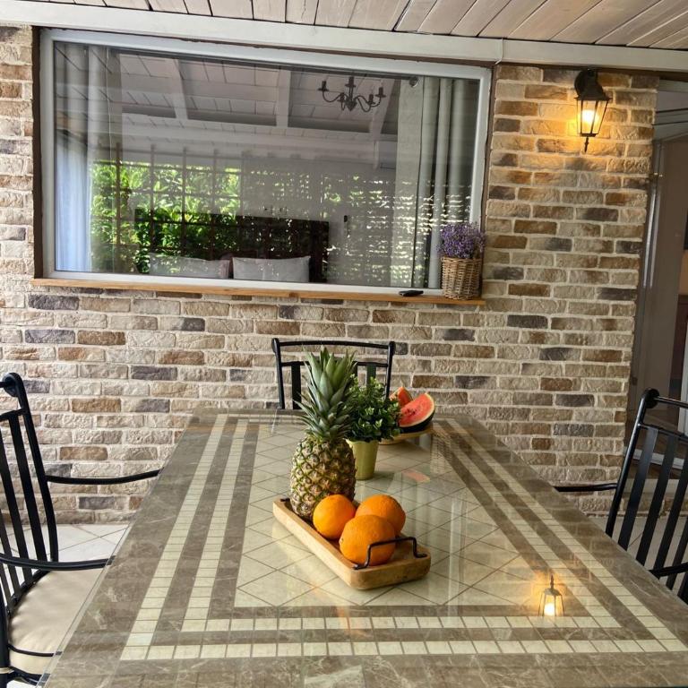 Apartments Bajkovic - Two-Bedroom Apartment with Balcony - 1