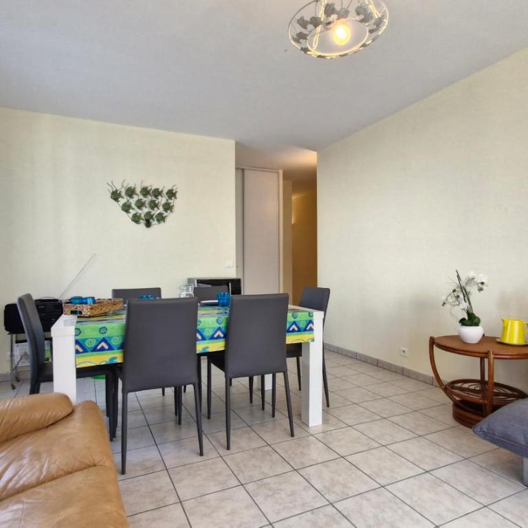 Royan - APPARTEMENT avec EMPLACEMENT IDEAL - terrasse - garage privatif - Apartamento de 2 dormitorios - 6
