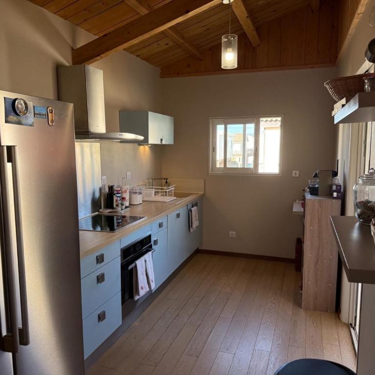 CHALET GRUISSAN 10 Places 4 Chambres CONFORT & VUE sur MER - Chalet - 34