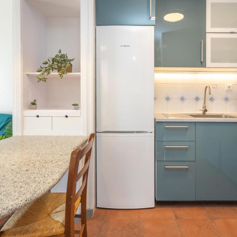 V029 - Royal Marina - One-Bedroom Apartment - 14