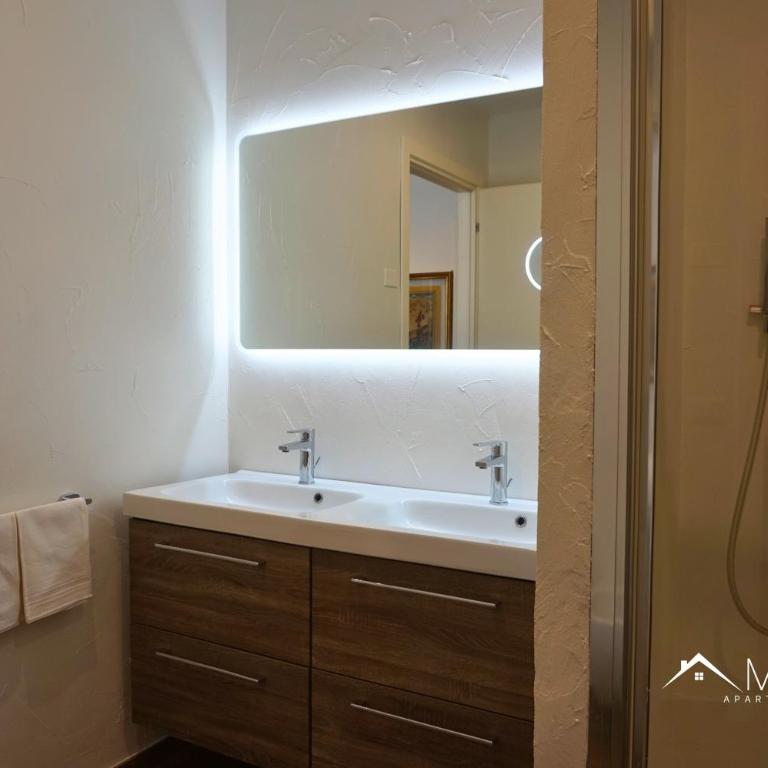 Casa dell'Orso - Three-Bedroom Apartment - 8