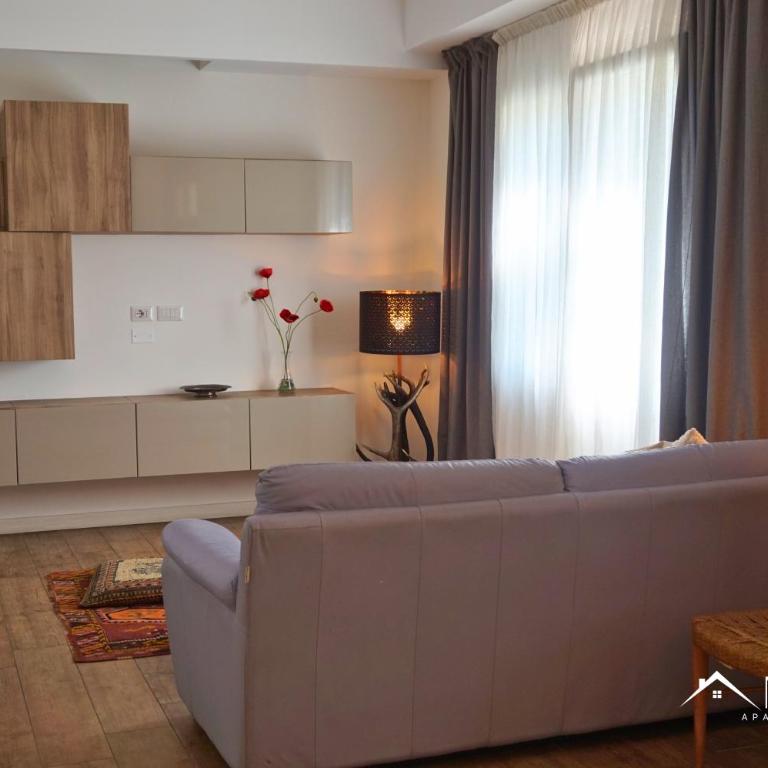 Casa dell'Orso - Three-Bedroom Apartment - 15