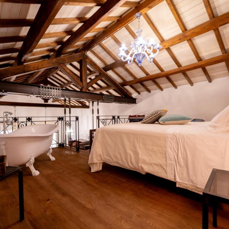 Hotel D H Lawrence - Suite Superior - 2