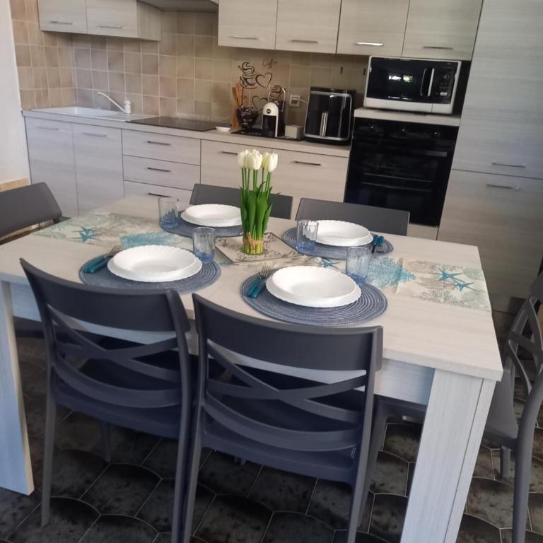 La Perla Marina - Appartamento con 2 Camere da Letto - 2