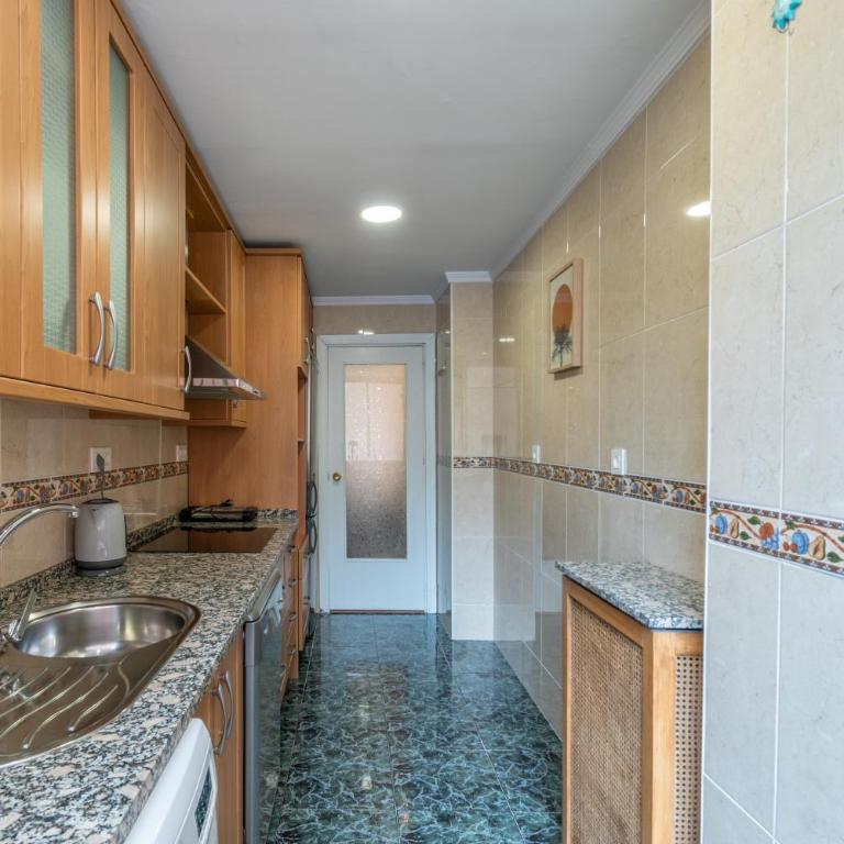 Apartamento Turismo Granada - Three-Bedroom Apartment - 59