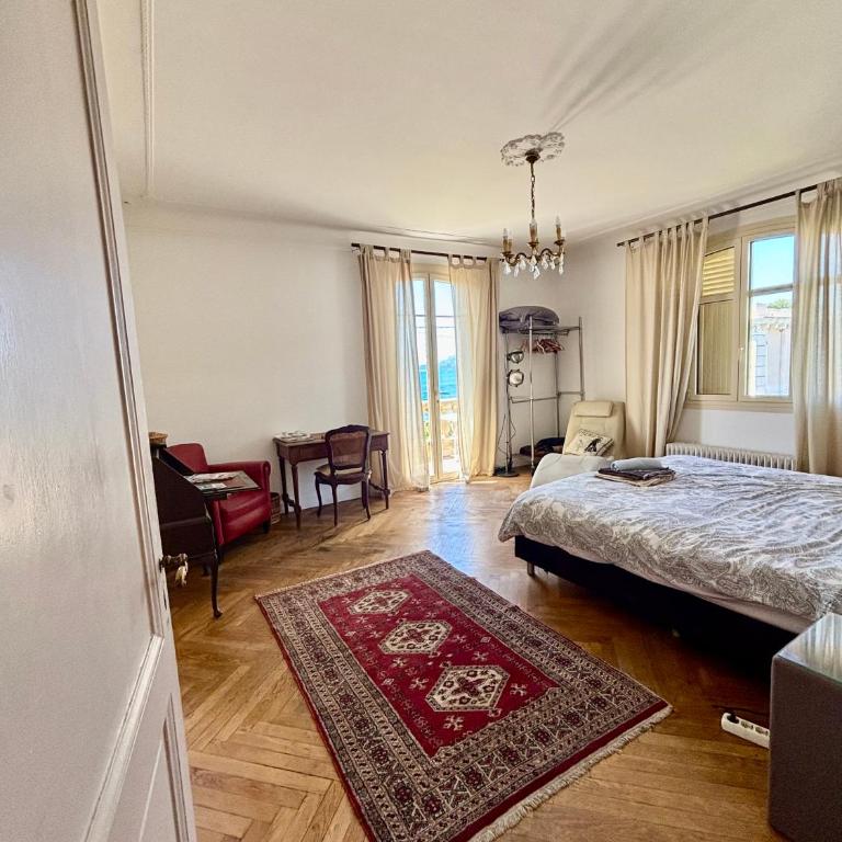 Villa Tricia Cannes - Chambre Double Supérieure avec Balcon - Vue Directe sur Mer - 16
