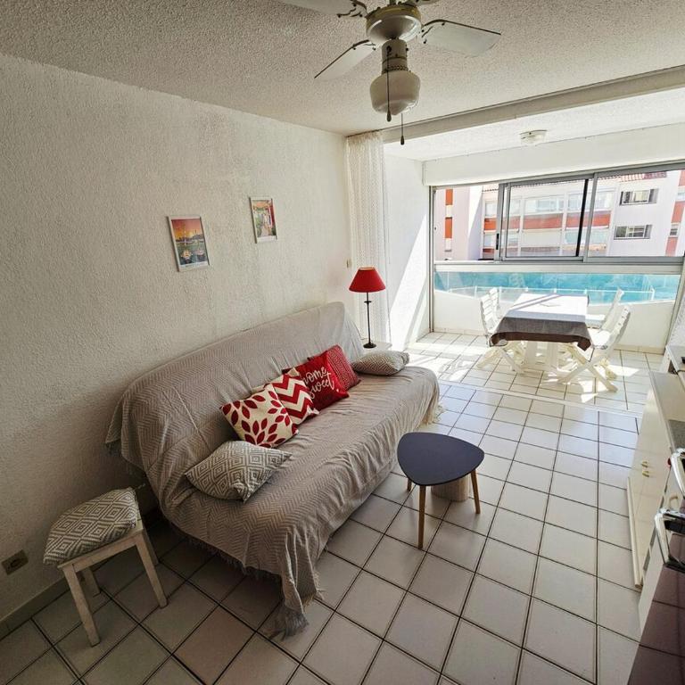 ARGELES PLAGE STUDIO PISCINE PARK PRIVATIF dans RES SECURISEE - Apartment mit 1 Schlafzimmer - 2