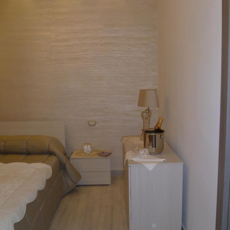 Domus Pompeii - Two-Bedroom Apartment - 7