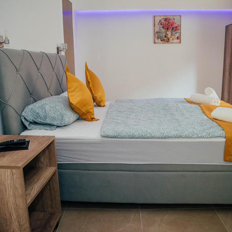 Wellness Spa Hotel Zeleni Raj - Dvokrevetna Soba sa Bračnim Krevetom - 3