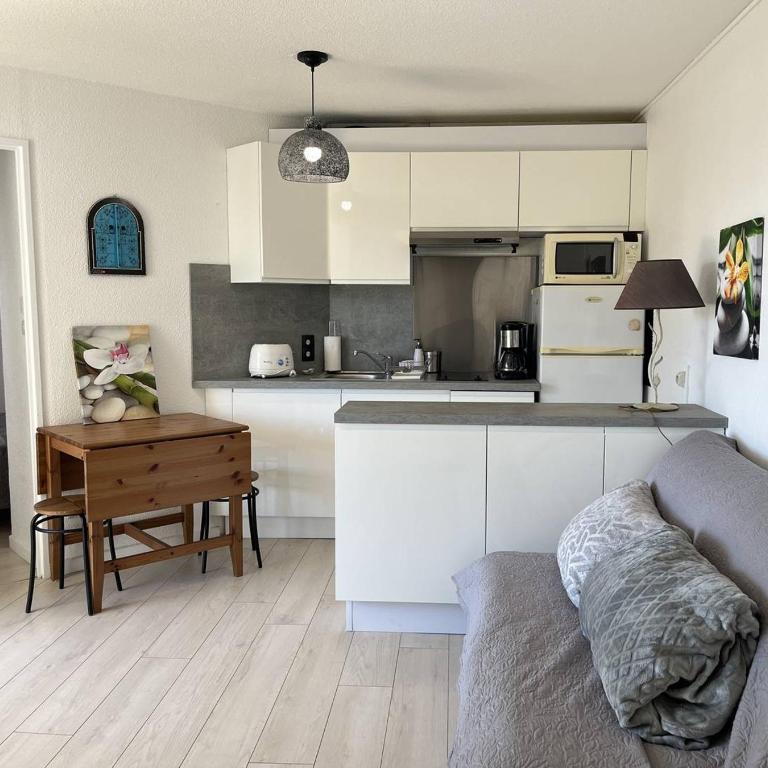 CAPAO Joli 2 pièces cabine piscine Richelieu Cap d'Agde - Appartement 2 Chambres avec Balcon - 3