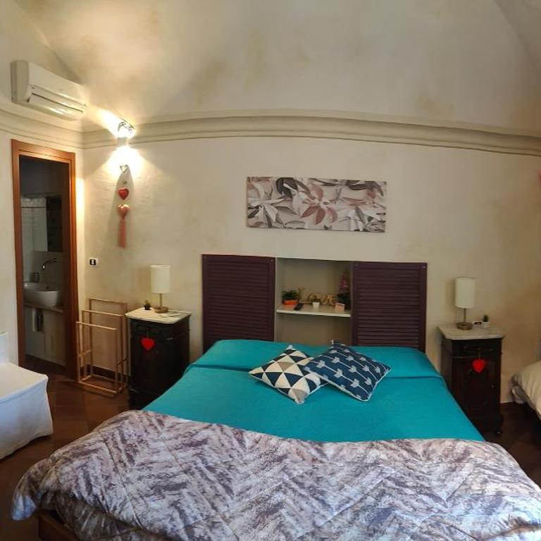 Casa Norida - Camera Budget Matrimoniale/Doppia con Letti Singoli - 9