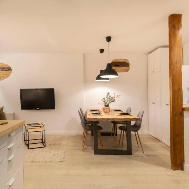 Precioso apartamento recién reformado pleno centro - Two-Bedroom Apartment - 11