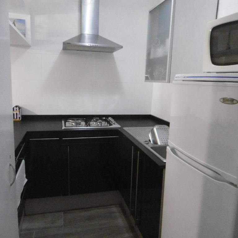 Bonito apartamento con terraza y magnificas vistas - Apartamento de 2 dormitorios con terraza y vistas al mar - 4