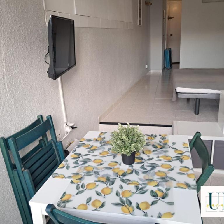 UDA Vacacional-Relax & beach en La Pineda - Studio - Split Level - 23