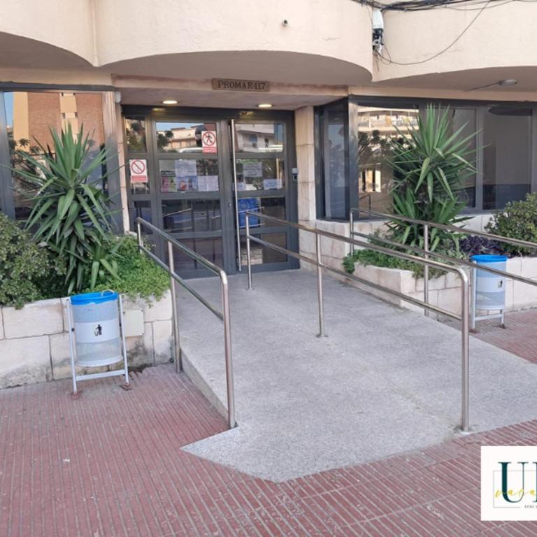 UDA Vacacional-Relax & beach en La Pineda - Studio - Split Level - 24
