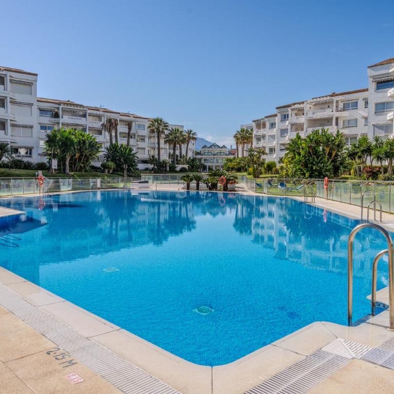 New Renovated Front Line Beach Playa Rocio Puerto Banus - Apartamento con vistas al mar - 48