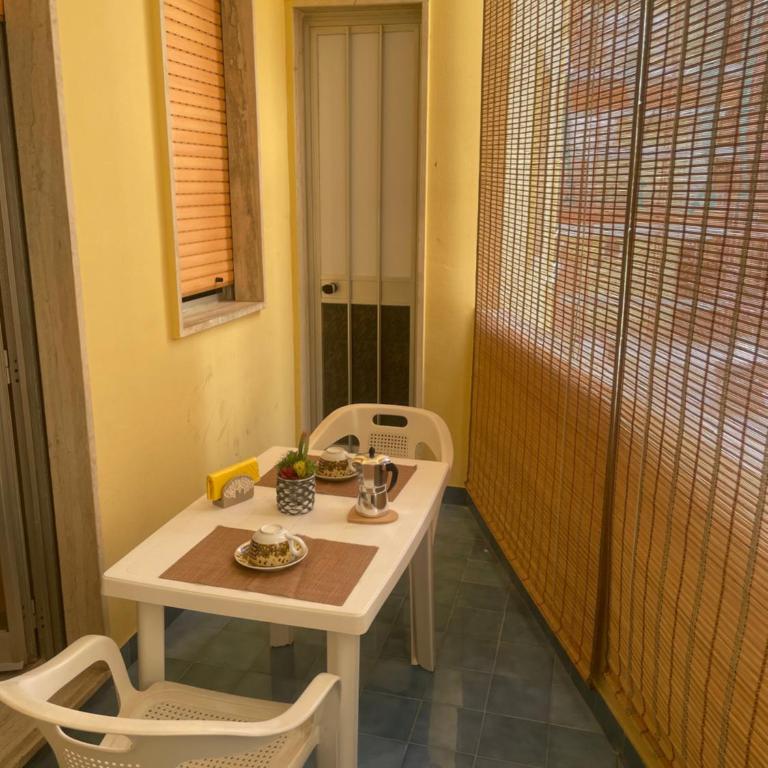 Casa di Pippo - Appartamento con 1 Camera da Letto, Balcone e Vista Mare - 5