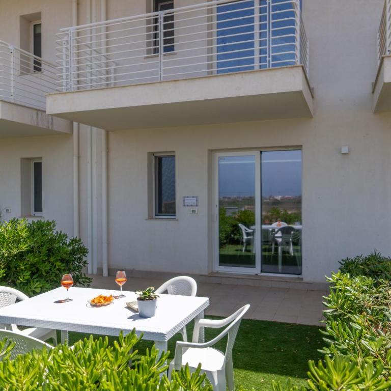 GuestHost - Borgo 84 Marzamemi - Isola Bella Apt - Appartamento con 2 Camere da Letto - 1