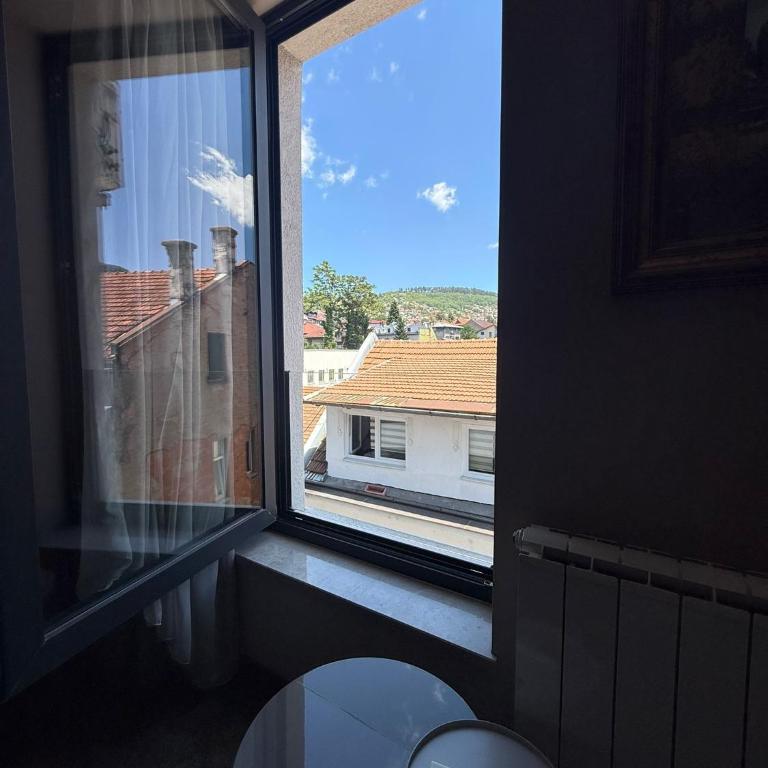 Hotel VIP - Dvokrevetna Soba sa Bračnim Krevetom/Zasebnim Krevetima - 15