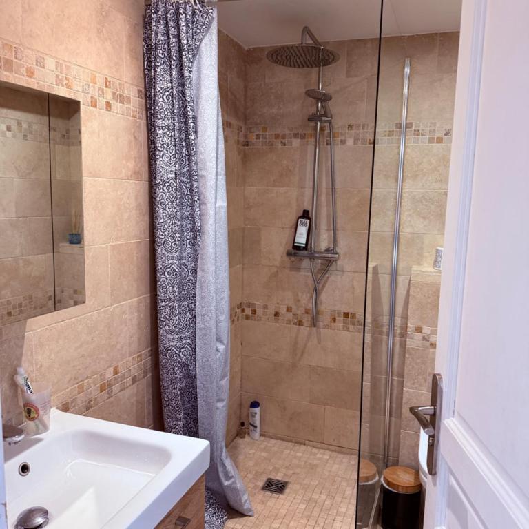 Charme, Pierres, Appartement Vieil Antibes - Apartment mit 2 Schlafzimmern - 19