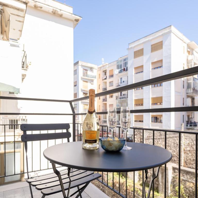 De Vivo Realty - Pusisò Sorrento - Camera Tripla con Balcone - 10