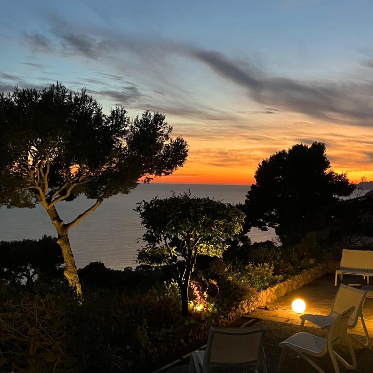 Expérience unique face à la mer et Porquerolles - Appartement - Vue sur Mer - 2