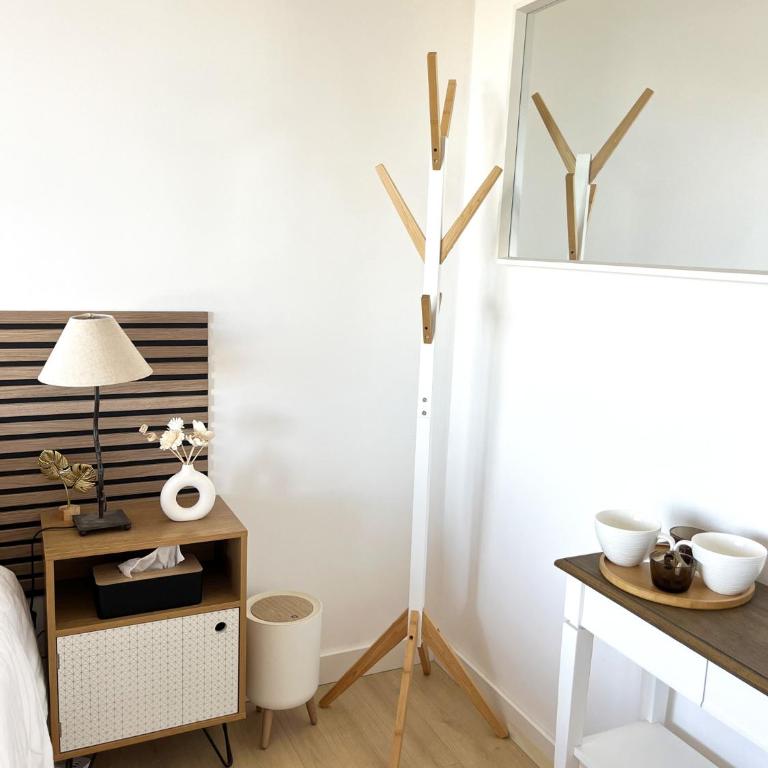 Expérience unique face à la mer et Porquerolles - Appartement - Vue sur Mer - 11