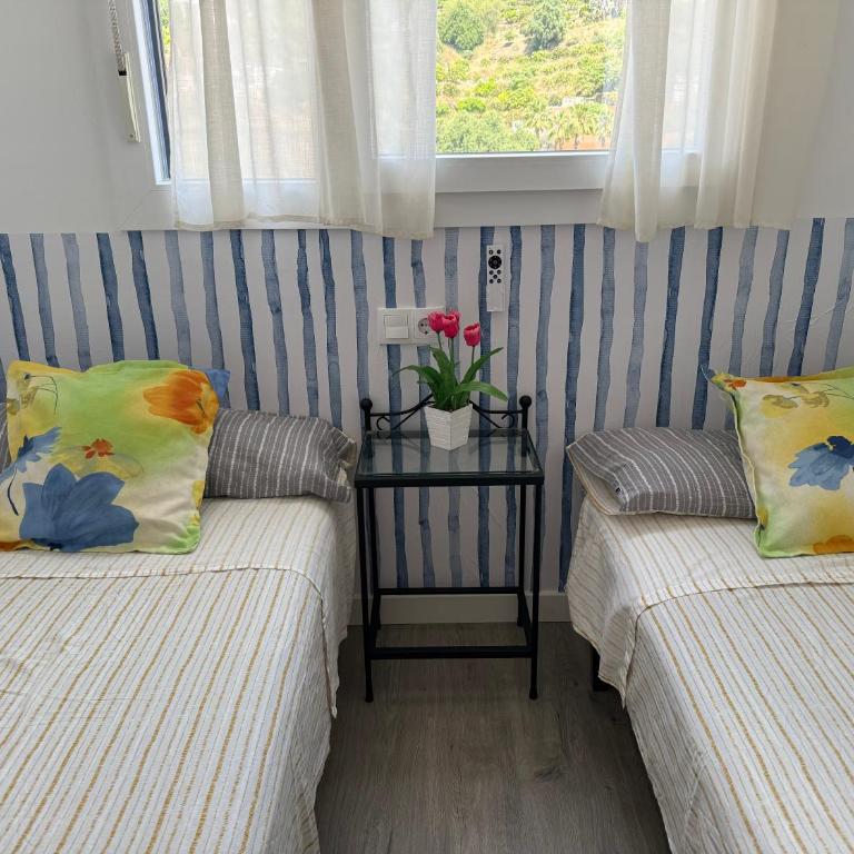 Ático 90m de terraza, jacuzzi privado y cargador de coche eléctrico en Cabria, Almuñecar - Apartamento Ático - 20