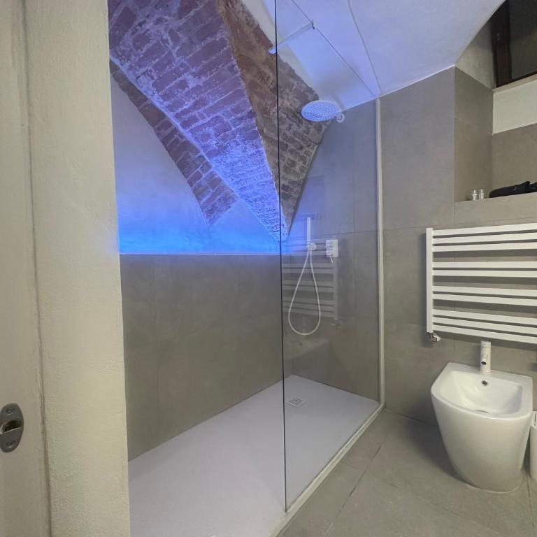 Medieval Hydro Chrome kingsize therapy in Perugia - Appartamento con 1 Camera da Letto - 19