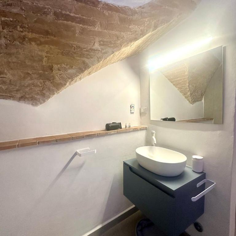 Medieval Hydro Chrome kingsize therapy in Perugia - Appartamento con 1 Camera da Letto - 18
