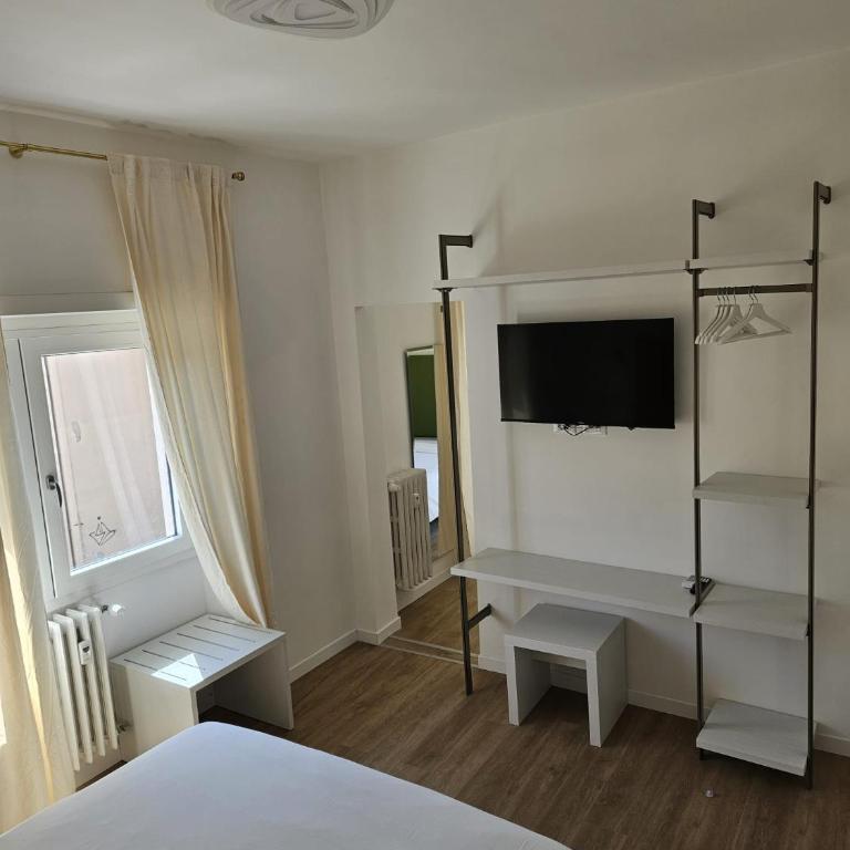Toto San Paolo Rooms - Camera Quadrupla con Bagno Privato Esterno - 5