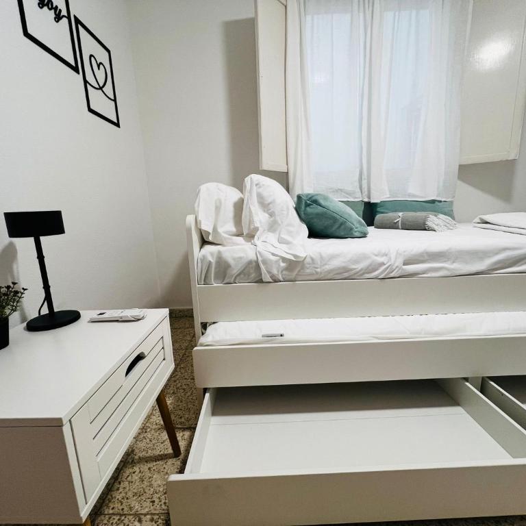 Los Boliches, pax6, wifi and pool - Apartamento de 3 dormitorios con vistas - 36