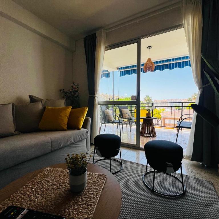 Los Boliches, pax6, wifi and pool - Apartamento de 3 dormitorios con vistas - 28