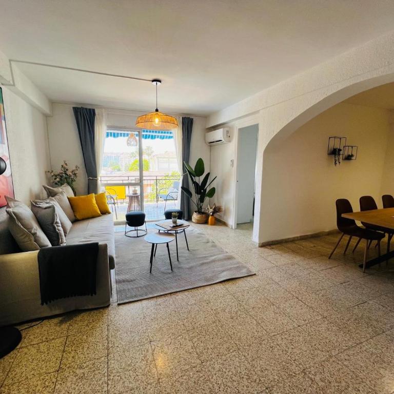 Los Boliches, pax6, wifi and pool - Apartamento de 3 dormitorios con vistas - 24