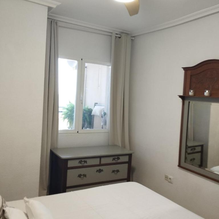 Santa Pola - Apartamento de 2 dormitorios - 40