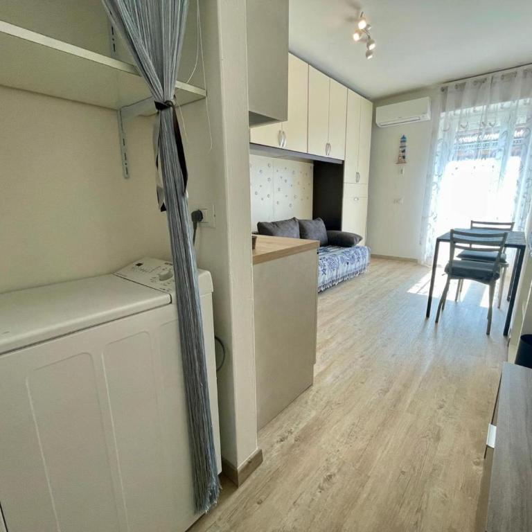 Bright studio with terrace - Monolocale - 9