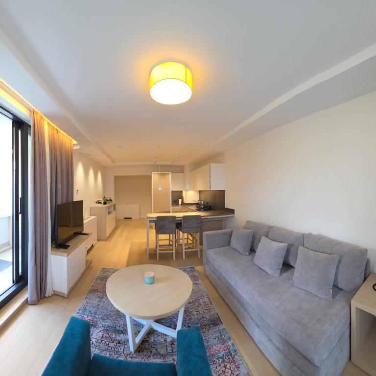 Apartments Zepterme by CENTRAL & Free private parking - Apartman sa 2 Spavaće Sobe i Terasom - 8