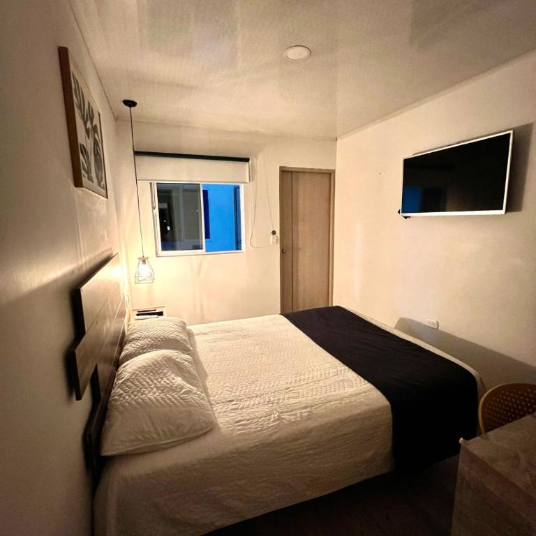 Hotel Room 2 - Habitación Doble - 9