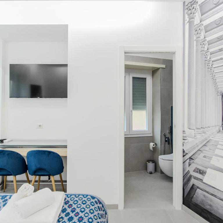 Domus suites - Camera Matrimoniale con Bagno Privato - 7