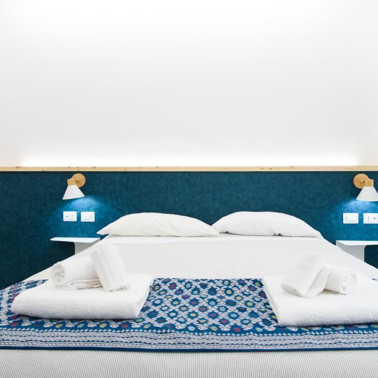 Domus suites - Camera Matrimoniale con Bagno Privato - 3