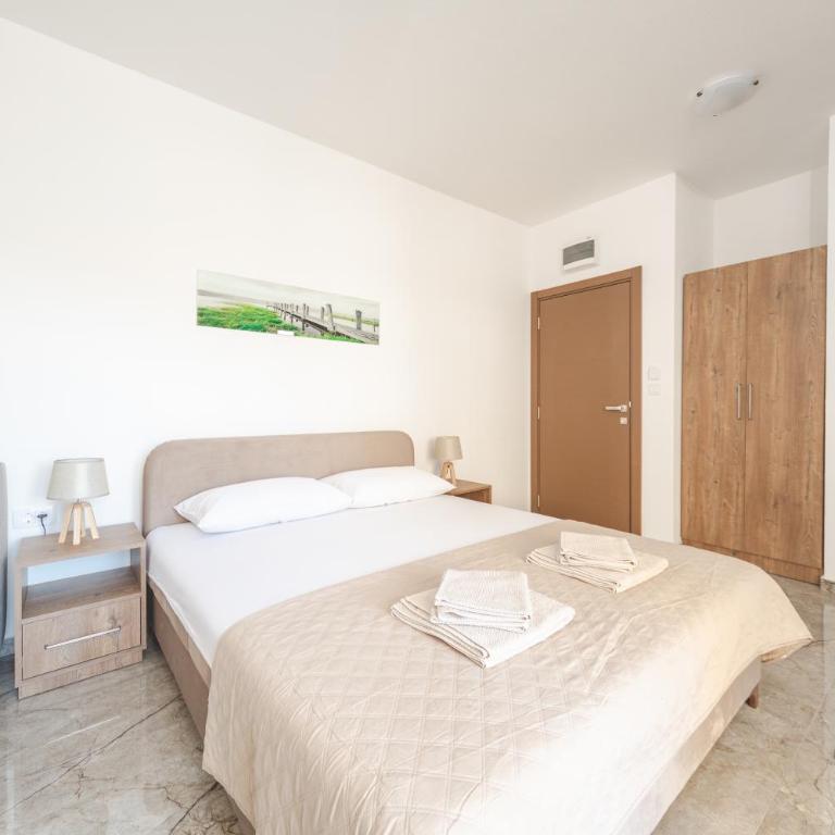 Apartmani Agape - Apartment with Sea View - 3
