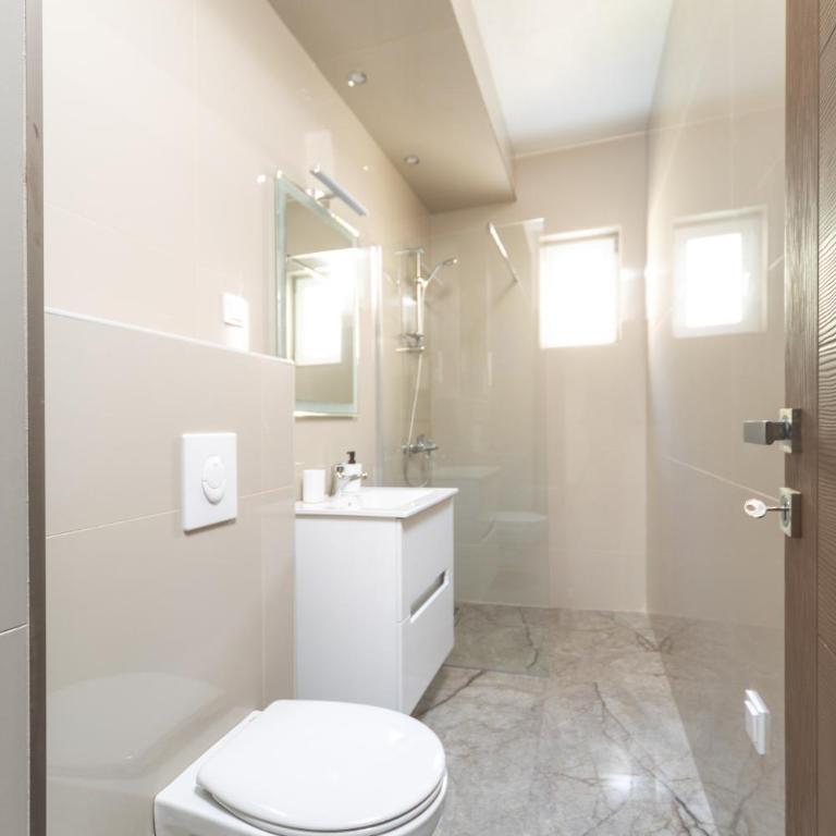 Apartmani Agape - Apartment with Garden View - 2